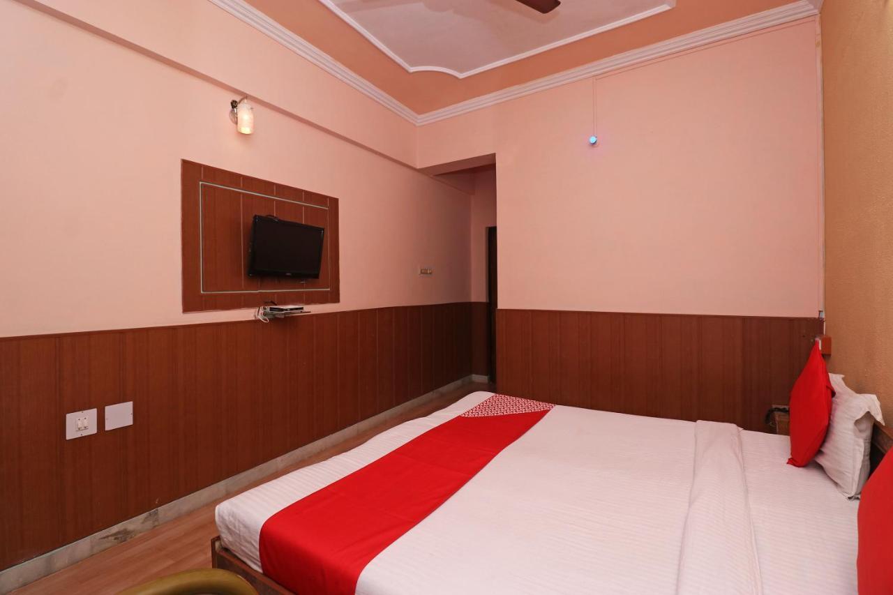 Oyo 8379 Hotel Kamal Lucknow Exterior photo